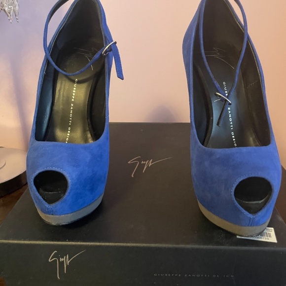 Giuseppe Zanotti heels - Picture 3 of 5